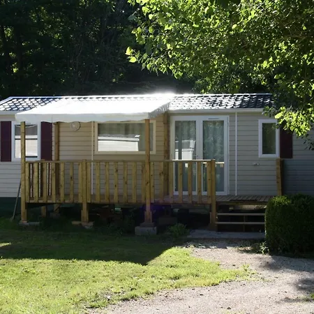 Campsite Les Borgnes 2*